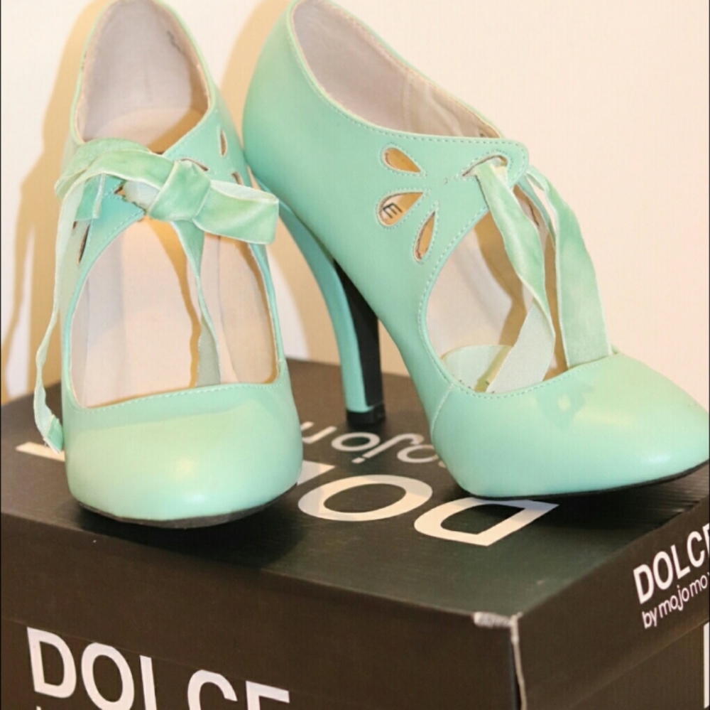 Dolce by Moxie Hailee mint heels